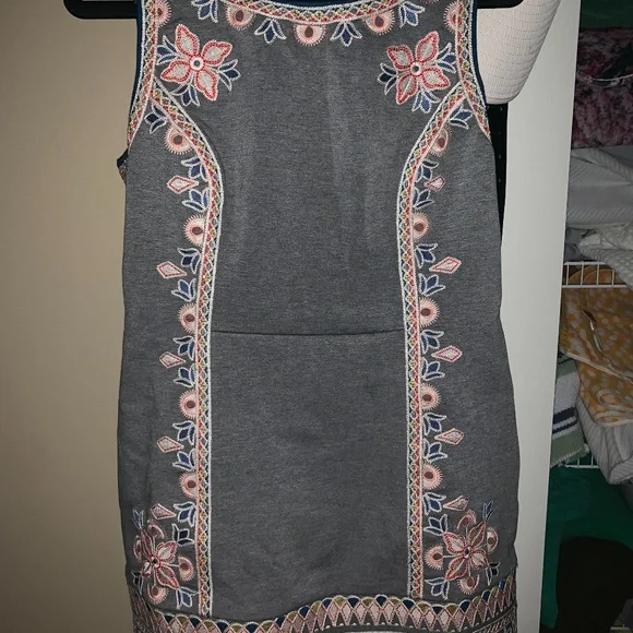 Maeve | Dresses | Anthropologie Maeve Embroidered Neporene Shift Dress |  Poshmark